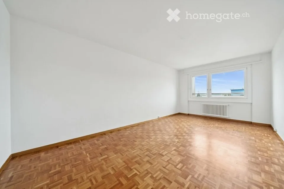 Charmanter Apartment mit 3.5 Zimmern und Balkon in Meyrin