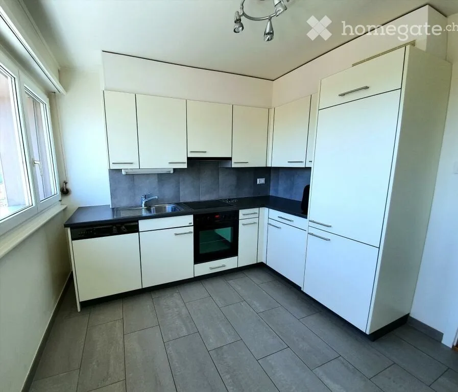 Charmant appartement de 3.5 pièces avec balcon à Meyrin