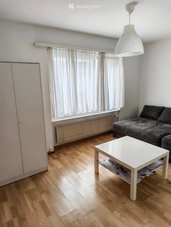 Shared room for rent (only for non-smoking woman)