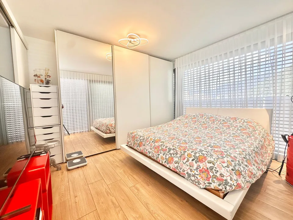 Penthouse moderne avec terrasse de 40 m² et vue panoramique sur Locarno