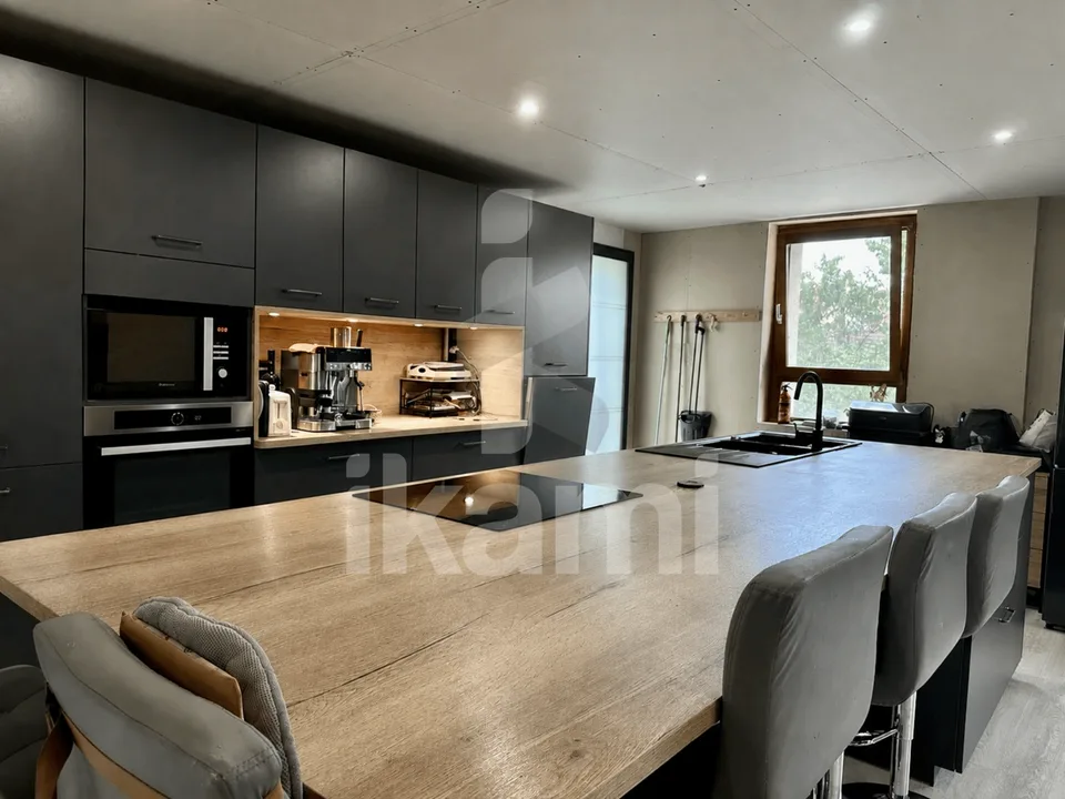 Maison de 190 m2 – photo 2 sur 13