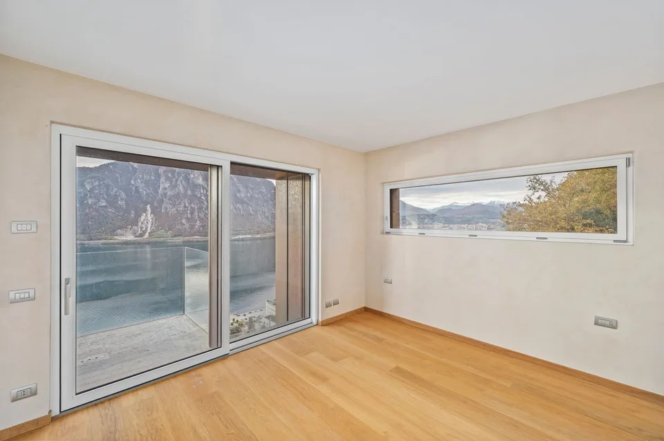 VILLA 5,5 LOCALI CON VISTA LAGO – foto 13 di 13