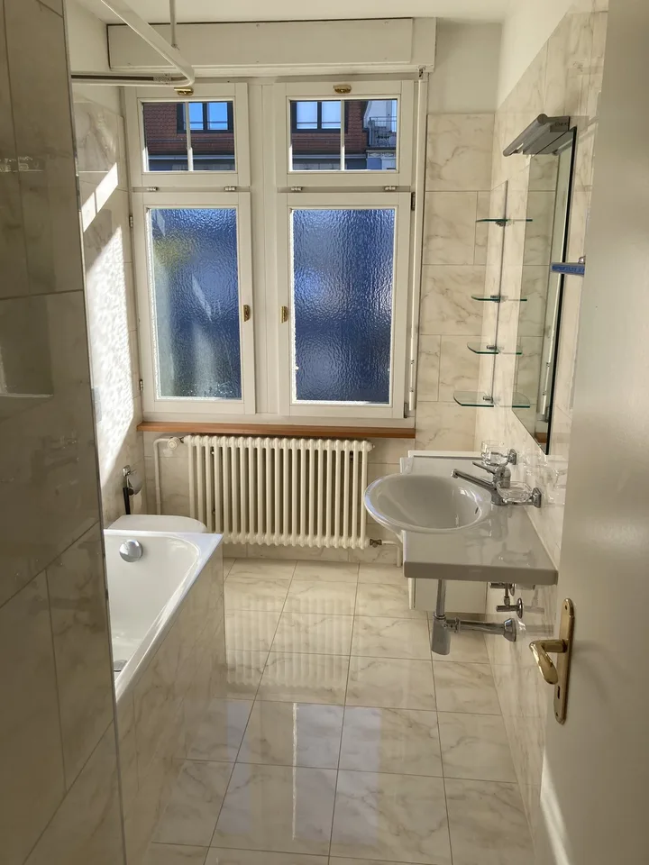 Kreis 6 Elegante Wohnung über den Dächern von Zürich - Top Lage – Foto 3 von 13