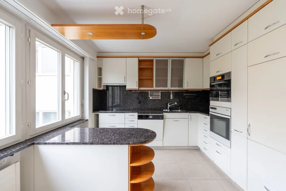 5.5 rooms with private laundry room and 25 m² hobby room
