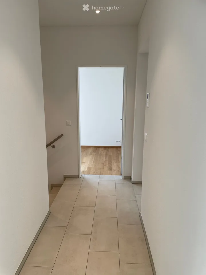 EXCLUSIVE 3.5-ROOM ATTIC APARTMENT WITH 360° PANORAMIC VIEW AND SPACIOUS SUN TERRACE