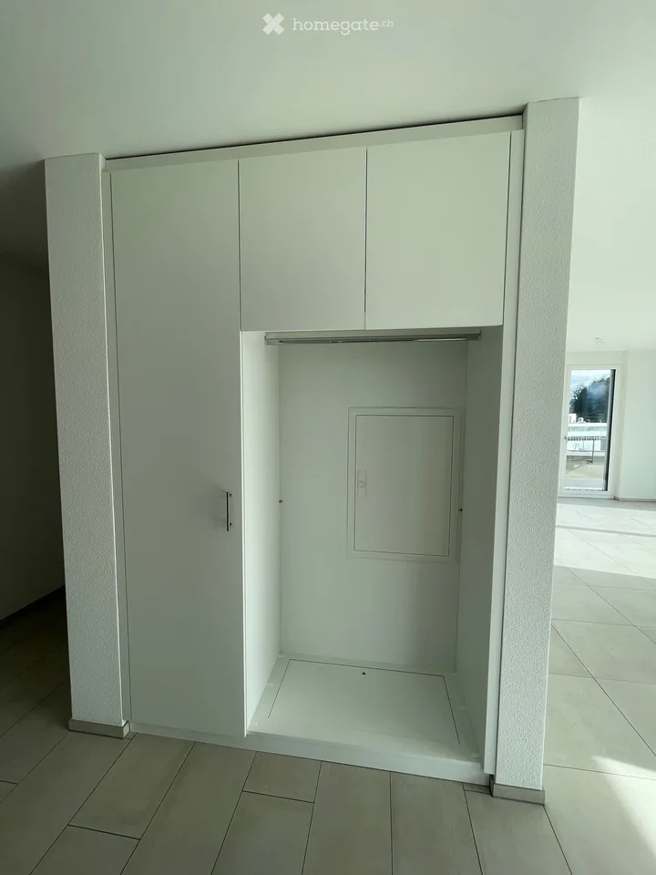 EXCLUSIVE 3.5-ROOM ATTIC APARTMENT WITH 360° PANORAMIC VIEW AND SPACIOUS SUN TERRACE