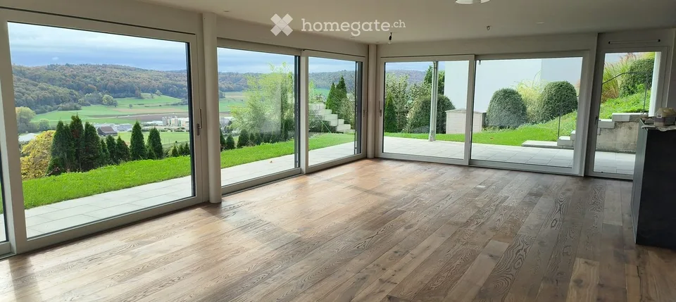 Appartement avec terrasse à Beringen – 4,5 pièces, 140 m²