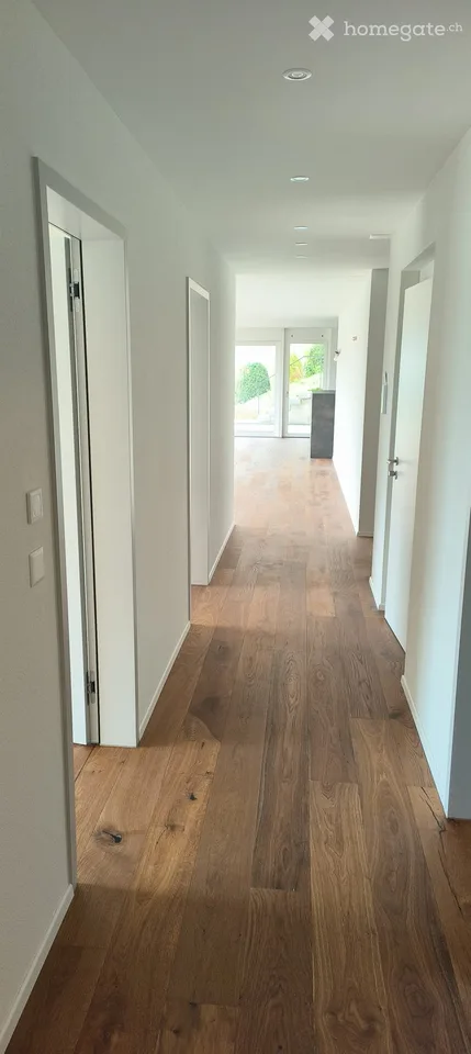 Appartement avec terrasse à Beringen – 4,5 pièces, 140 m²