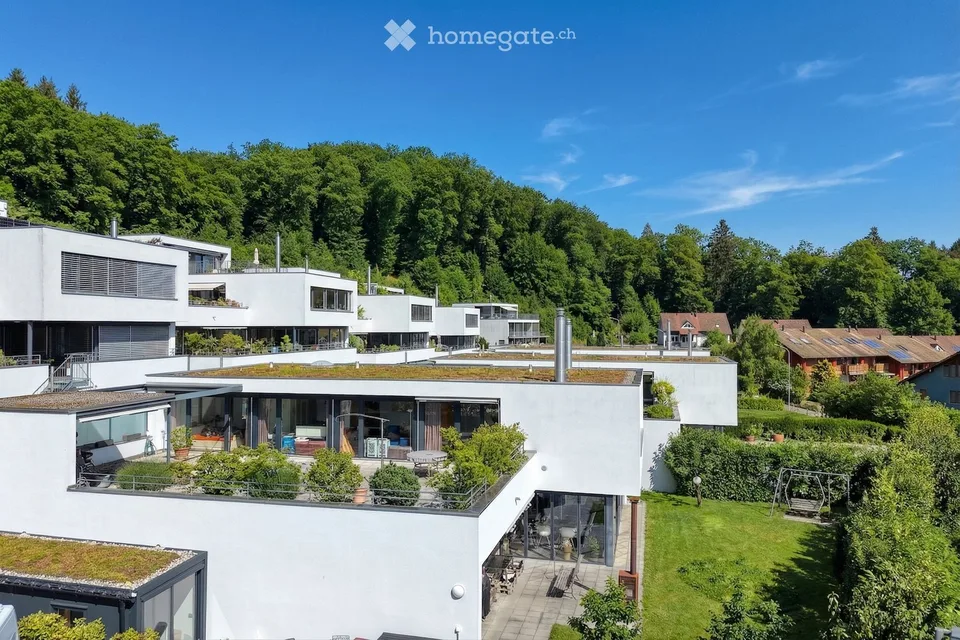 Appartement de terrasse exclusif de 4,5 pièces à Baden-Dättwil !