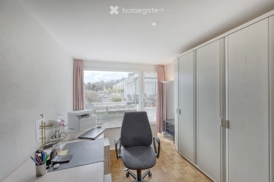 Appartement de terrasse exclusif de 4,5 pièces à Baden-Dättwil !