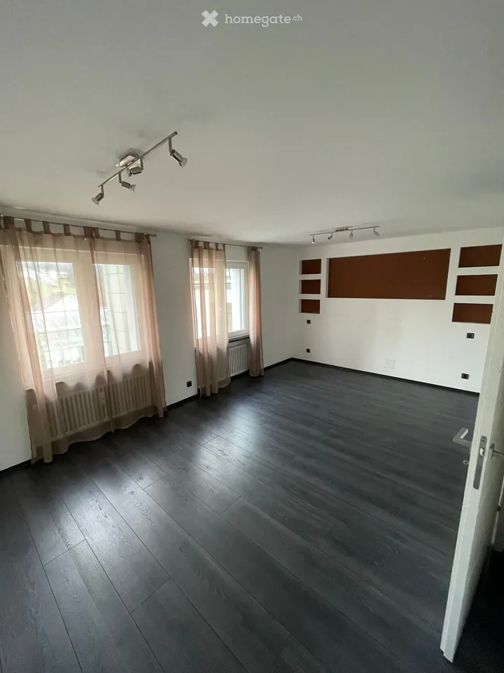 Apartment with large terrace and garden