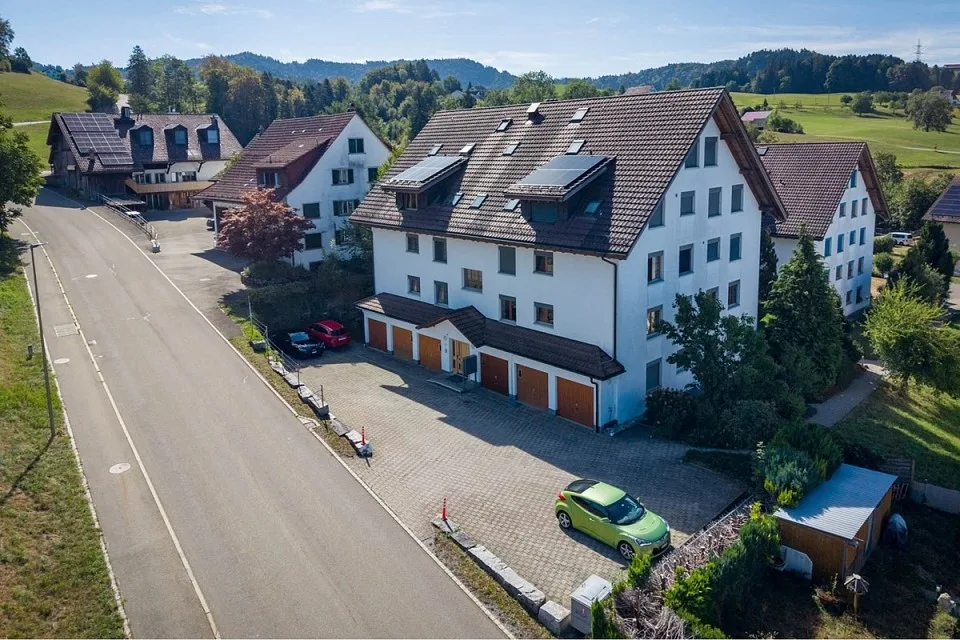 6.5 Zimmer Wohnung in Bäretswil – Foto 2 von 13