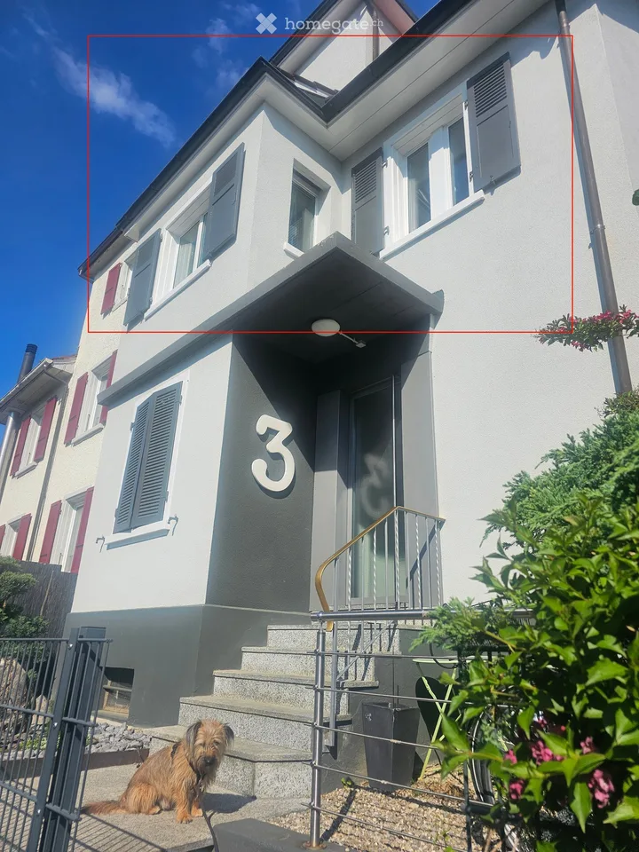 Charmante 2-Zimmer-Altbau-Wohnung mit Balkon in Oberwil BL – sofort verfügbar oder nach Vereinbarung