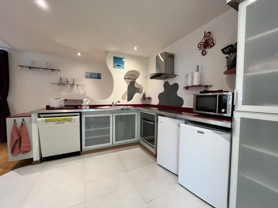 Pregny-Chambésy - 3 pièces meublé de 55 m² avec véranda et jardin - Calme absolu