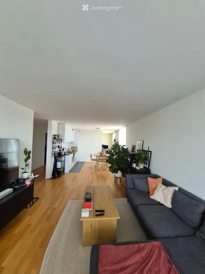 Helle 2.5 Zimmer Wohnung mit 94.5 m² direkt am Bahnhof Aarburg, ab 01.11.2026