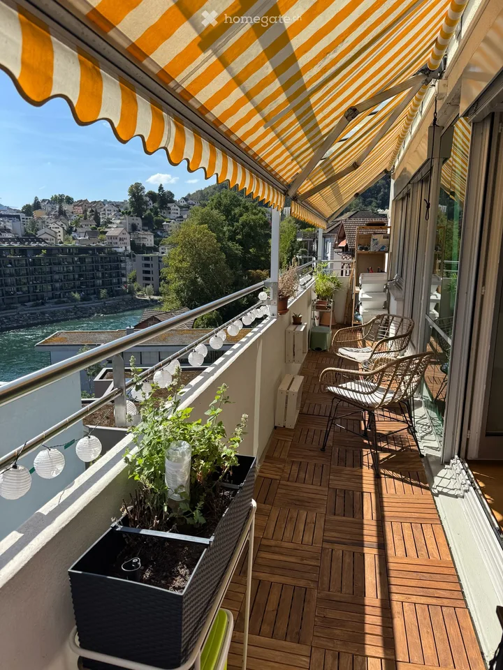 Appartement lumineux 4.5 pièces avec balcon et belle vue à Lucerne