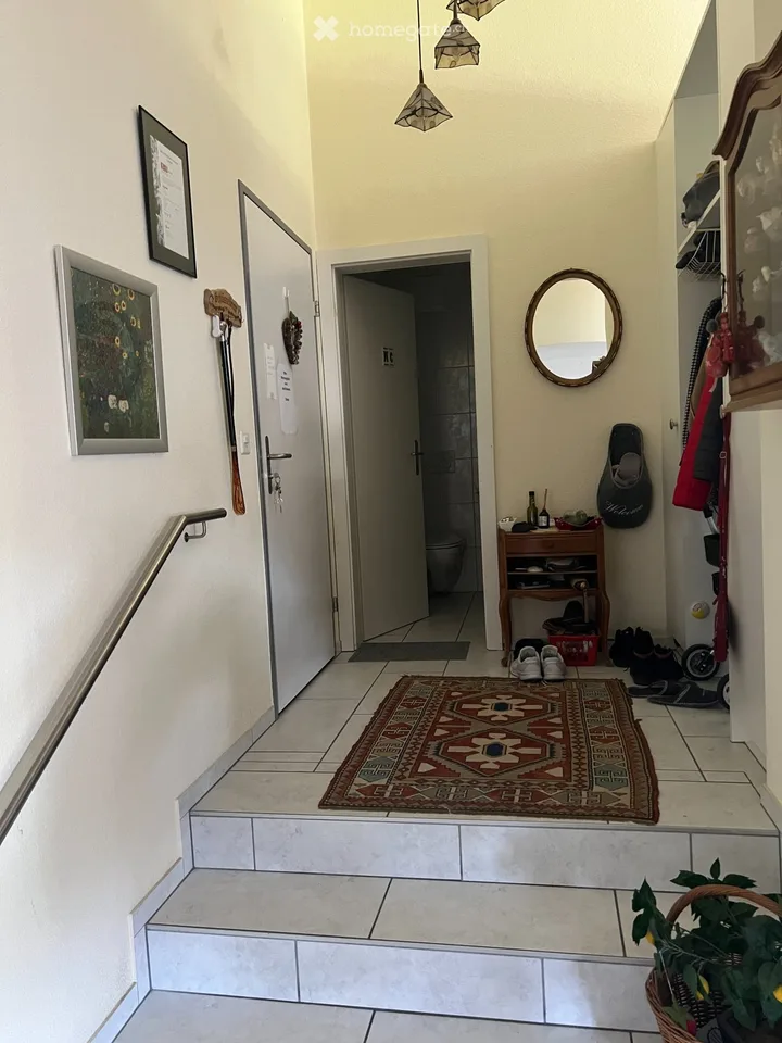 Möblierte Zimmer mit eigenem Bad