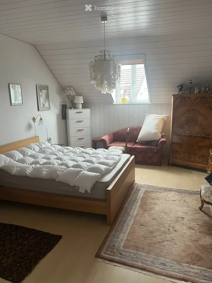 Möblierte Zimmer mit eigenem Bad
