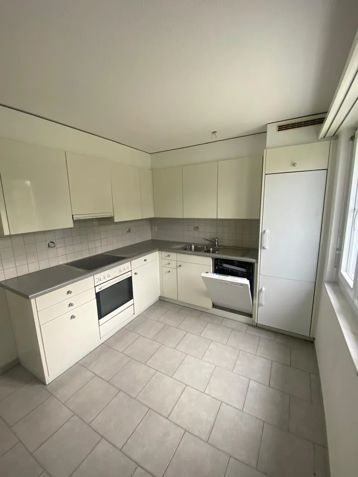 Central, bright 4.5-room apartment in Egnach – modern and quiet