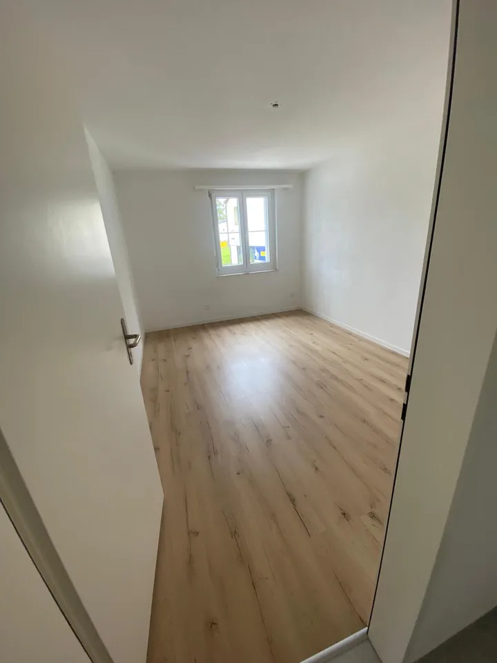 Central, bright 4.5-room apartment in Egnach – modern and quiet