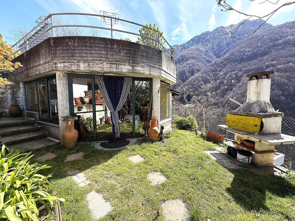 Incantevole casa di 6.5 locali + rustico a Pianezzo – foto 16 di 21