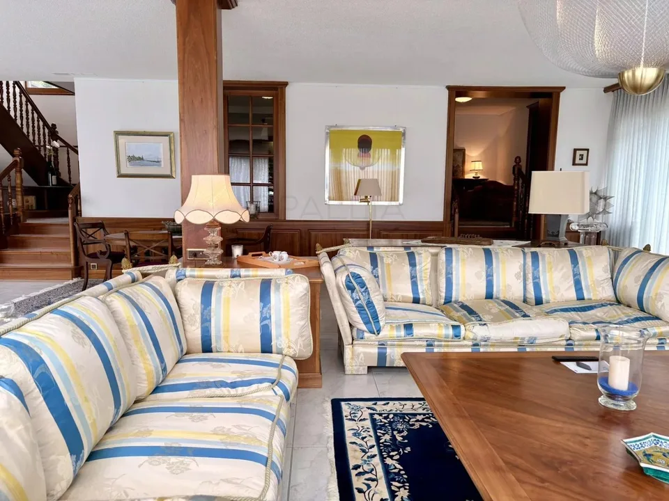 Charmant chalet avec vue sur la montagne à Crans-Montana – photo 7 sur 24