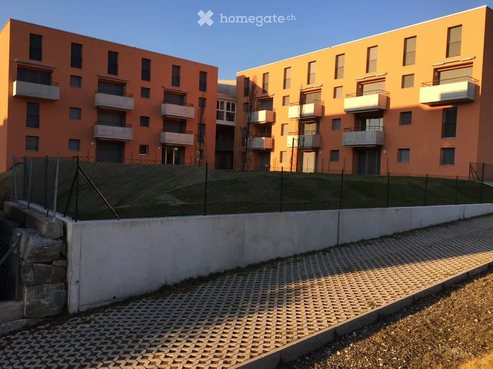 Rent apartment 4.5 rooms duplex new in Stabio