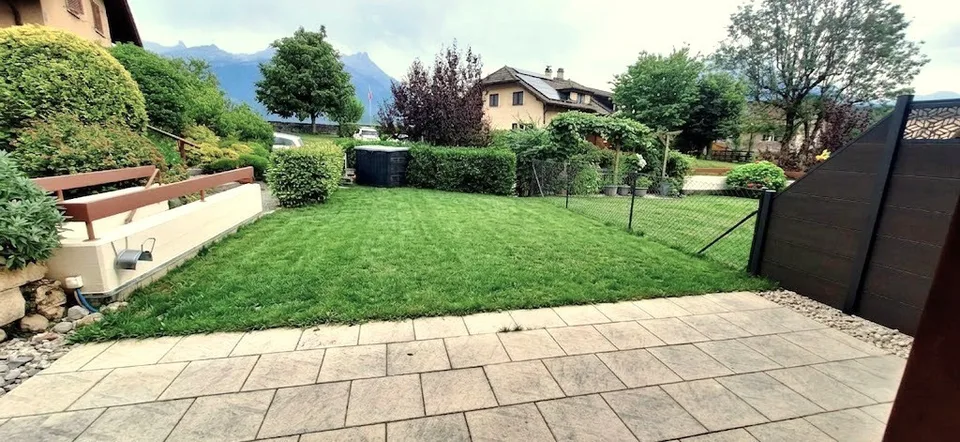 Casa a schiera di 4,5 locali, pannelli solari, con terrazza e garage – foto 4 di 26