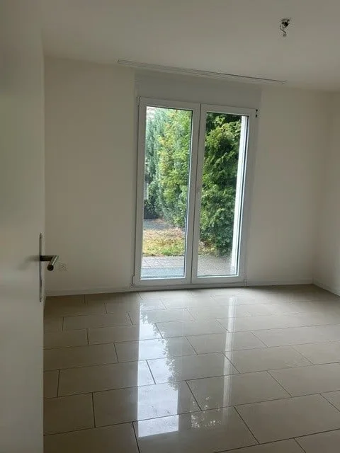 Gemütliche Wohnung mit Gartensitzplatz im Herzen von Würenlos