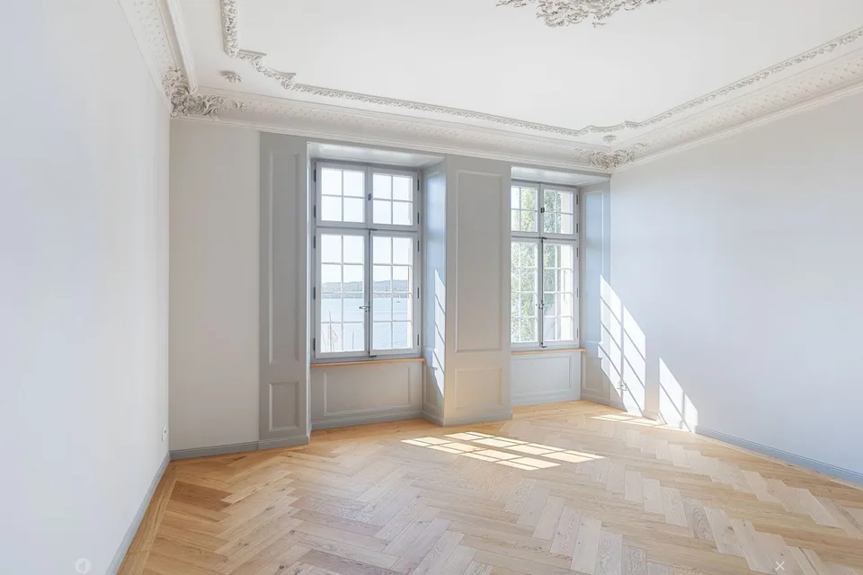Einzigartige Villa mit direktem Seeanstoss – Foto 7 von 15