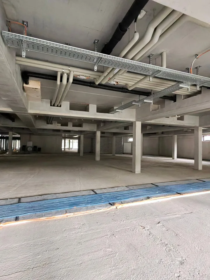 860 m² am Stück - der Platz für ein Konzept, das Leute anzieht – Foto 3 von 12