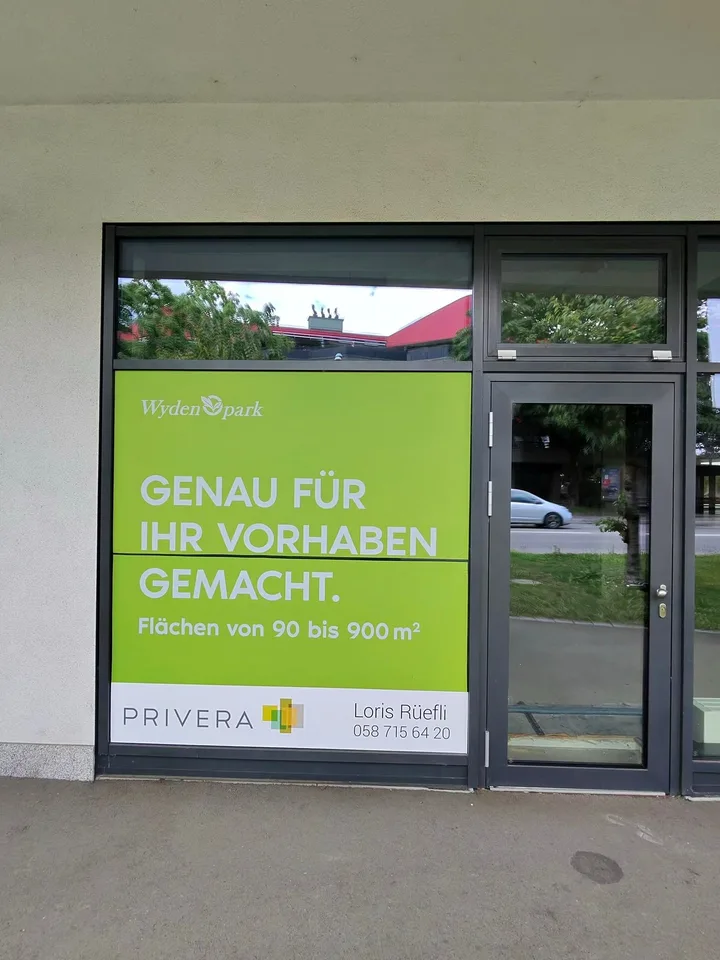 248 m² au centre - où les gens vont de toute façon – photo 3 sur 12