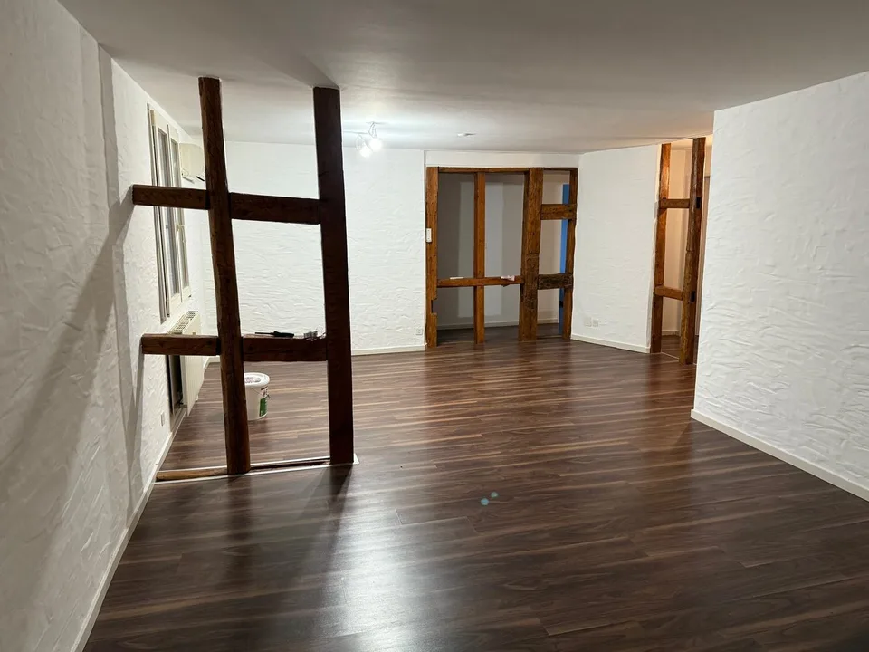 4-Zimmer-Wohnung in Binningen – Foto 2 von 8