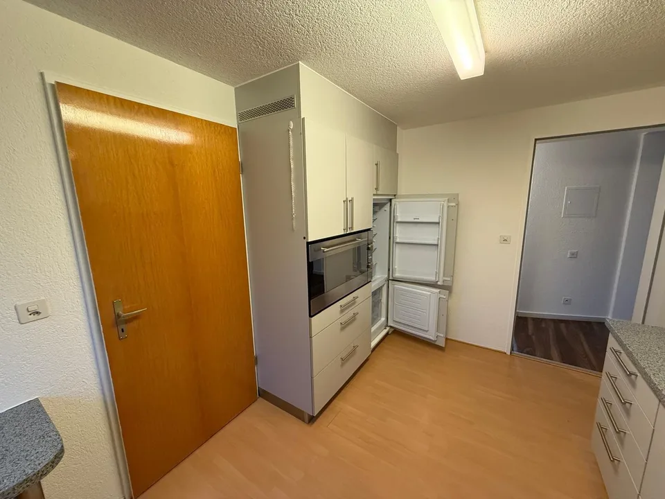 4-Zimmer-Wohnung in Binningen – Foto 6 von 8