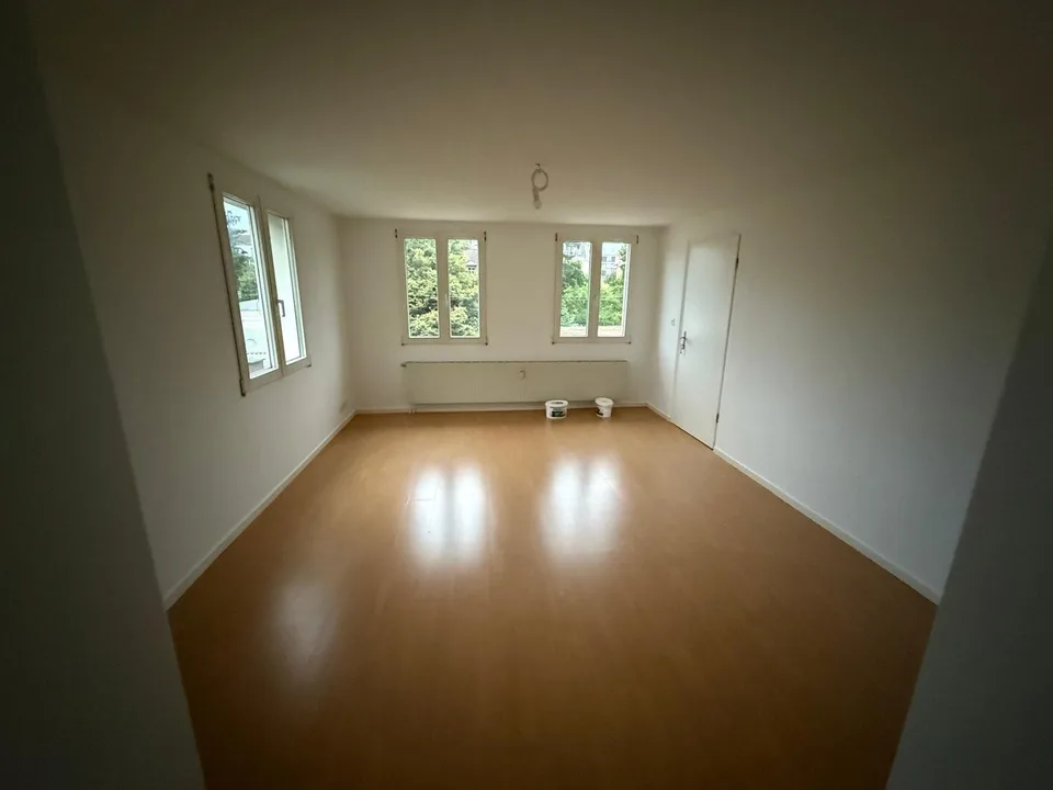4-Zimmer-Wohnung in Binningen – Foto 4 von 8