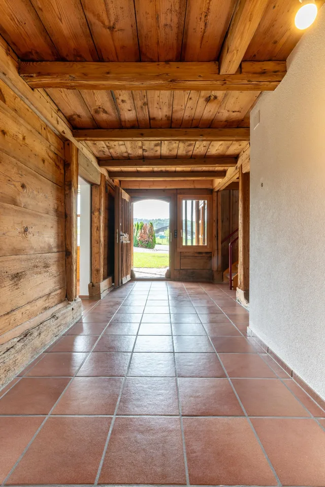 Rustikales Zuhause mit zwei Wohneinheiten – Foto 5 von 6