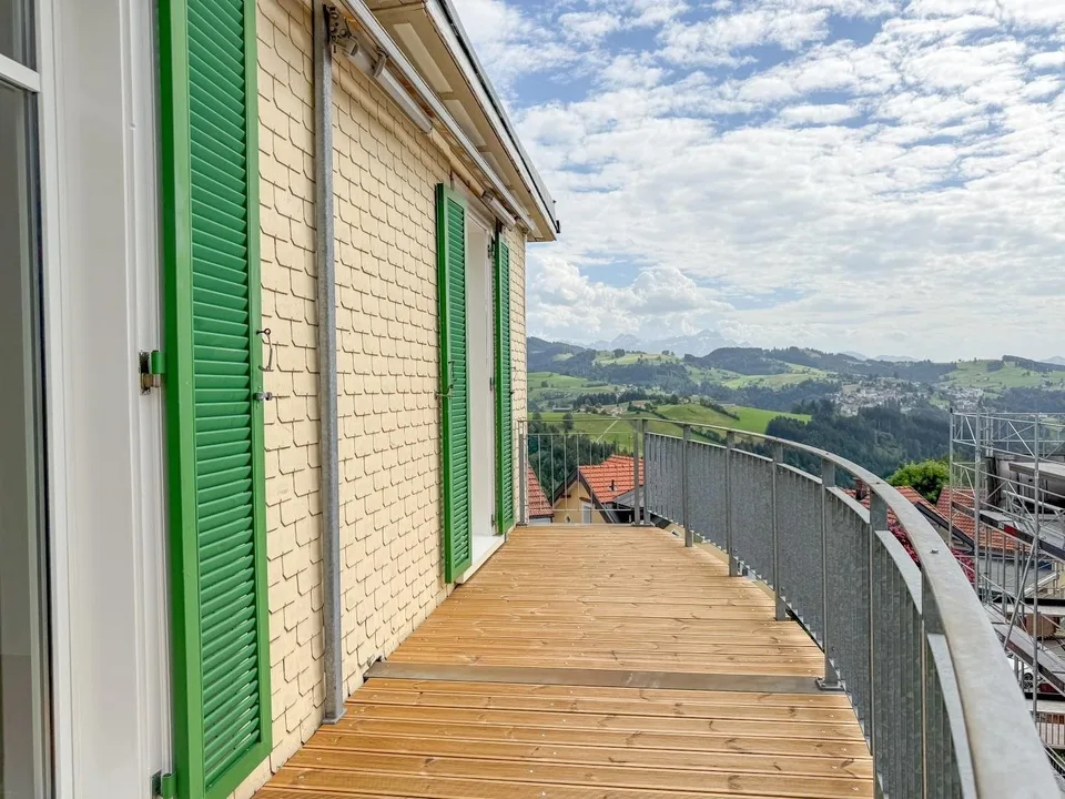 Appartement de 5,5 pièces dans un immeuble ancien, rénové récemment, avec vue sur l'Alpstein