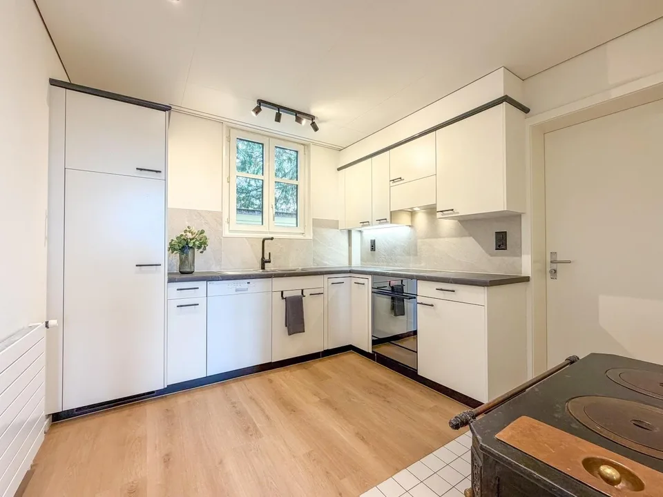 Appartement de 5,5 pièces dans un immeuble ancien, rénové récemment, avec vue sur l'Alpstein