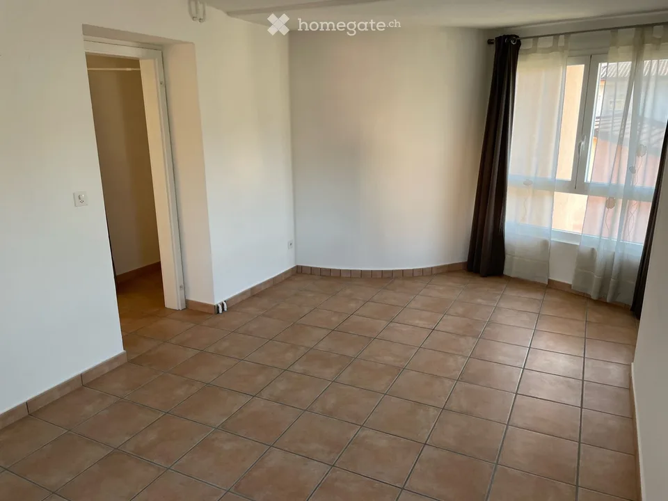 Mieten Sie 3 Zimmer in Ligornetto – Foto 2 von 5