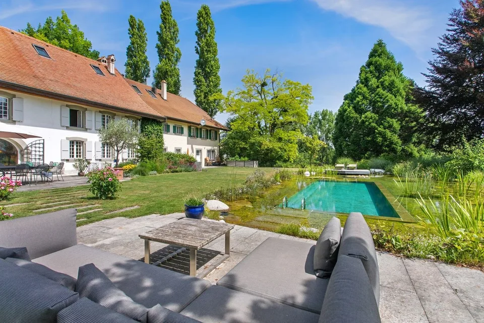 Splendide ferme équestre avec vaste jardin et piscine – photo 2 sur 26