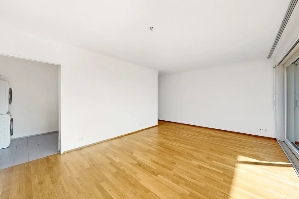 Nouvelle année, nouvelle chance ? Appartement baigné de lumière à la recherche de son propriétaire.