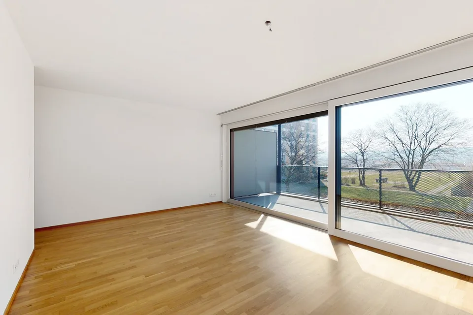 Nouvelle année, nouvelle chance ? Appartement baigné de lumière à la recherche de son propriétaire.
