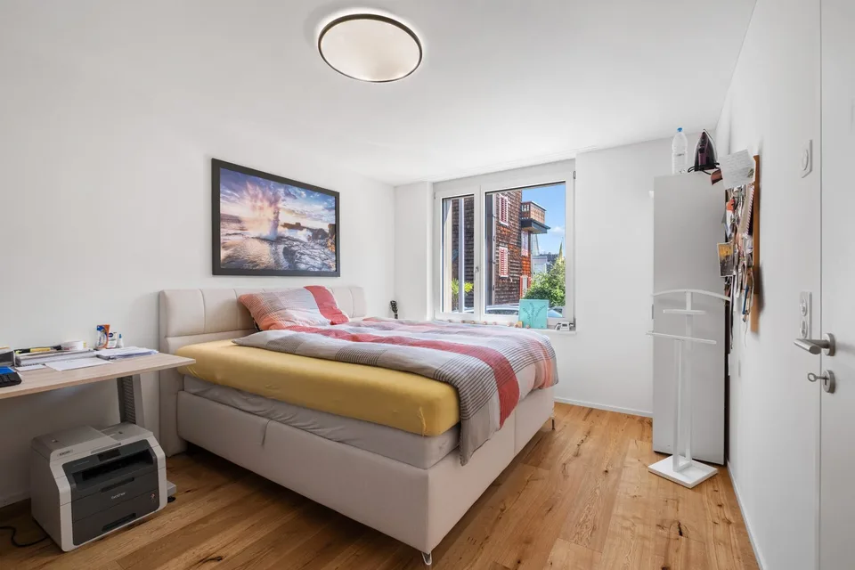 Appartement de jardin moderne avec entrée privée et espace extérieur ensoleillé – photo 5 sur 13