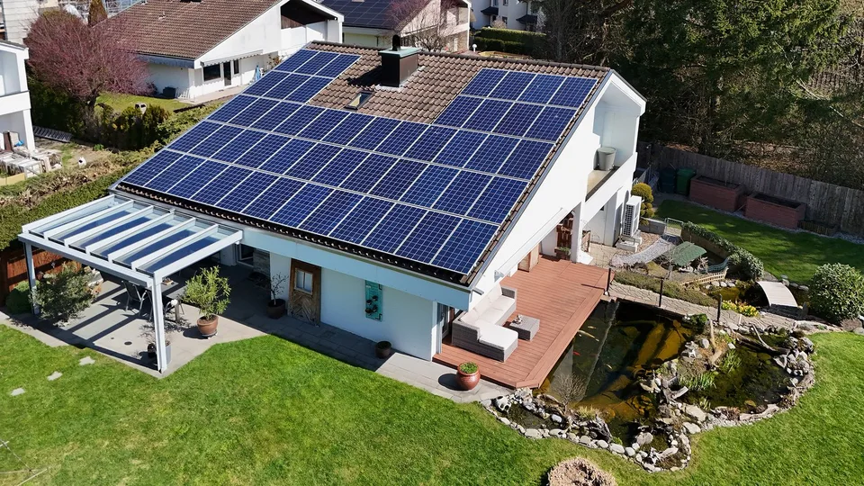 Maison individuelle dépendante avec jardin de paradis et potentiel – photo 5 sur 7