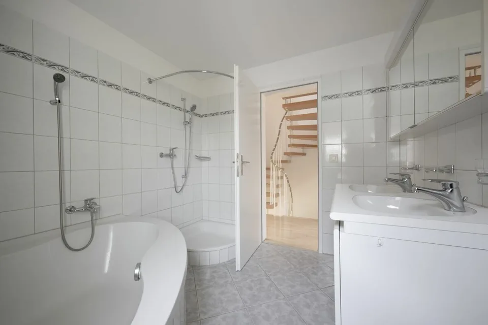 Maison individuelle près de Zurich et Zug dans un quartier calme – photo 8 sur 21