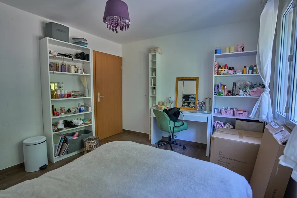 Bôle, appartamento di 5.5 locali con giardino privato – foto 9 di 12