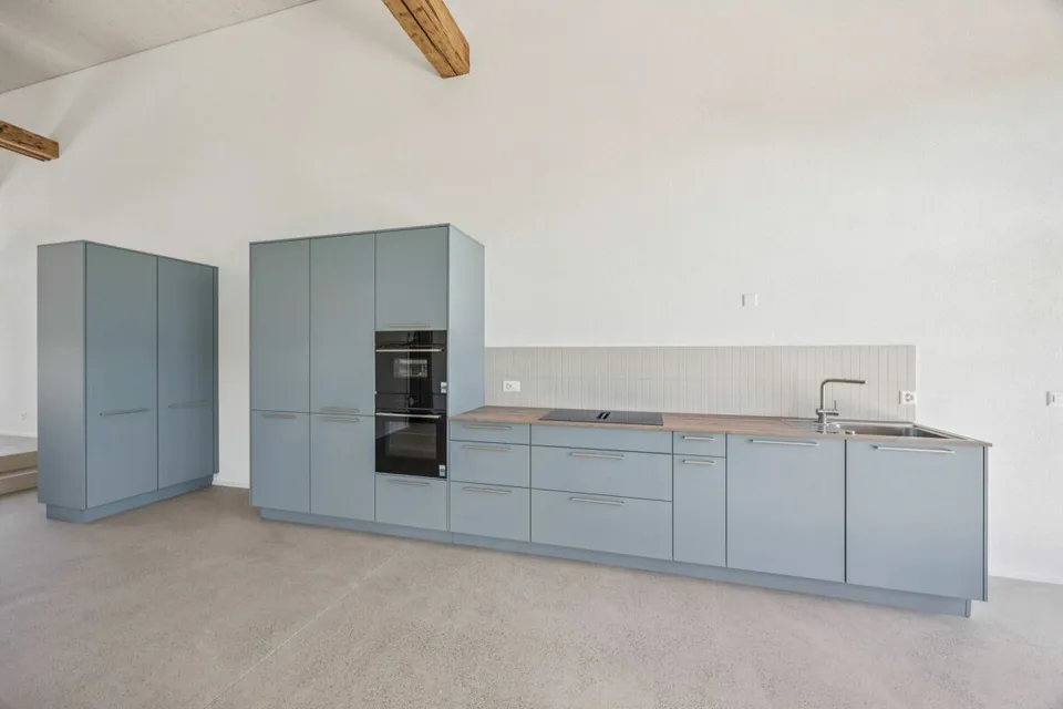 Bauernhaus mit Weitsicht und grosser Parzelle. – Foto 8 von 21