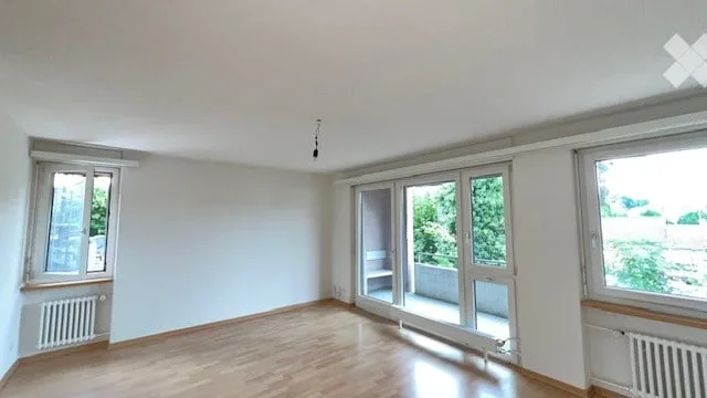 Bright and friendly 4.5-room apartment with 2 balconies in Kölliken - near train station and nursing home
