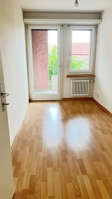Bright and friendly 4.5-room apartment with 2 balconies in Kölliken - near train station and nursing home