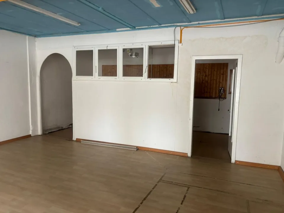 Characterful atelier and commercial space with 133 m² in Kradolf – photo 3 of 3